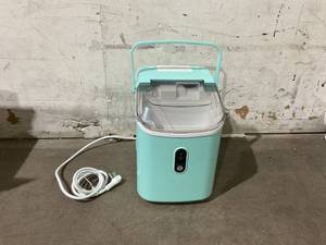 lot 24 image: AGLUCKY Countertop Nugget Ice Maker - Green