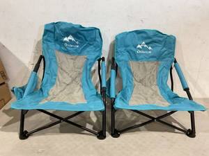 lot 454 image: Oileus Set of 2 Blue Low Beach Chairs with Storage Bags
