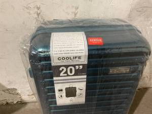 lot 52 image: Coolife 20 Inch Expandable Lake Green Spinner Carry-On Suitcase