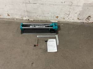 lot 77 image: Seeutek 16 Inch Manual Tile Cutter