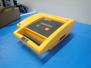 lot 35 image: Medtronic Physio-Control&nbspLIFEPAK 500&nbsp