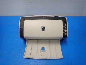 lot 49 image: Fujitsu&nbspfi-6130Z PA03540-B055 Scanner  No Cables