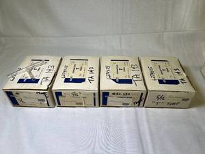 lot 10 image: 48 Connecting T Tubes 516