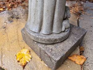 Charming St. Frances Concrete Figure