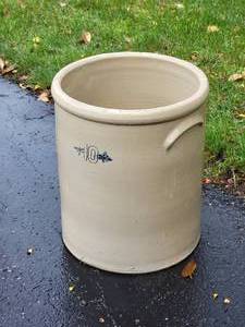 Classic Earthenware Crock - #10