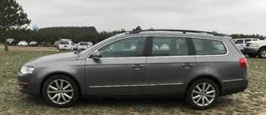 lot 3 image: 2007 Volkswagen Passat Wagon