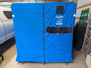 lot 103 image: CLAM 6800 POP UP SUITCASE ICE HOUSE