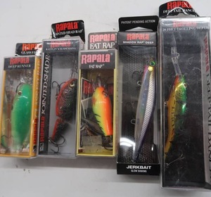 lot 75 image: RAPALA STOCKING STUFFERS
