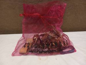 FASHION NOVA BAG OF ASSORTED JEWELRY