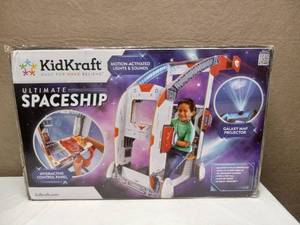 NEW KIDKRAFT ULTIMATE SPACESHIP WOODEN PLAYSET