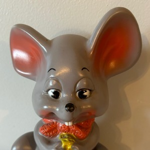 lot 59 image: Vintage Russ Berrie Mouse Bank
