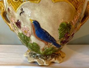 lot 68 image: Vintage French Majolica Double Handled Planter
