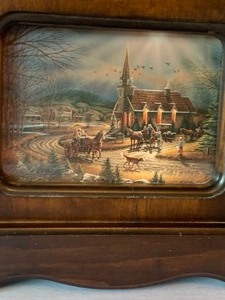 lot 117 image: Beautiful Clock with Winter Scene
