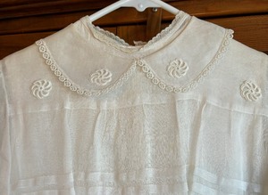 lot 193 image: Antique Girls Dress