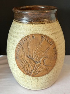lot 195 image: Variety of Three Decorative Pottery Vases