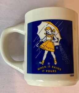 lot 260 image: Adorable Morton Salt Coffee Mugs, Set of Four