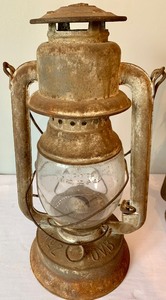 lot 272 image: Four Fabulous Vintage Lanterns