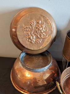 lot 214 image: Vintage Copper Housewares