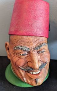 lot 215A image: Pair of Vintage Bossons Chalkware Heads