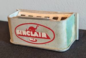 lot 342 image: Miniature Sinclair Ashtray