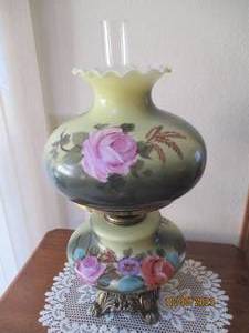 Very heavy Vintage Fenton style flo...