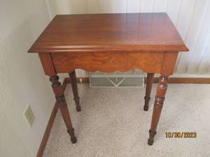 Petite wood entry table measures ap...