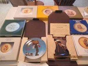Assortment of M.J. Hummel Goebel co...