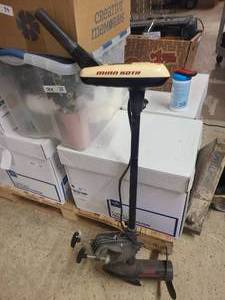 Used Minn Kota trawling engine for fishing