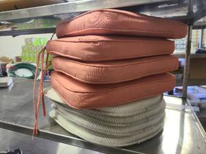 8 like new cushions for seats
