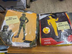 Master Chief and Pokemon Childs Costumes