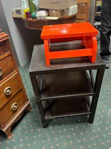 lot 22 image: Wood Stand & Step Stool