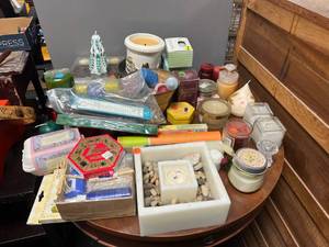 lot 37 image: Table Full of Candles & Incents