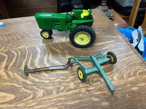 lot 76 image: John Deere Toys
