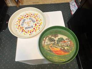 lot 140 image: Busch & Southern Comfort Trays