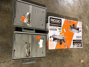 Lot of RIDGID 6.5 Amp 7 in. Blade Corded Table Top Wet Tile Saw Customer Returns See Pictures