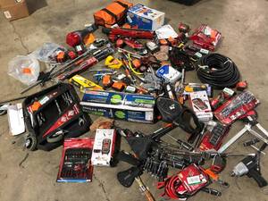 Huge Lot of Mixed Assorted Hand Tools Various Models and Conditions Customer Returns See Pictures