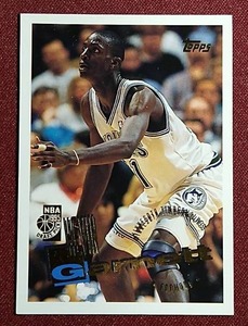 lot 23 image: 1995-96 Topps Kevin Garnett Rookie Card