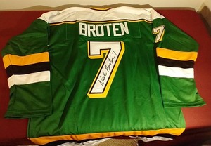 lot 90 image: Autographed Neal Broten North Stars Jersey - WCOA