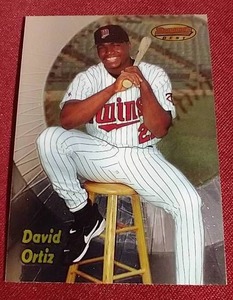 lot 100 image: 1998 Bowmans Best David Ortiz Card