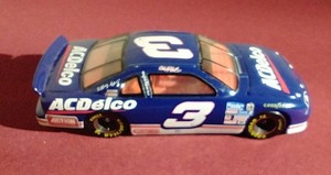 lot 117 image: Action Dale Earnhardt Die Cast Car - 124 Scale