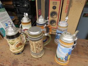 lot 25 image: Mixed Lot of Beer Steins