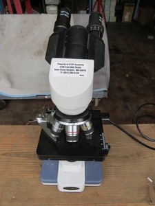lot 76 image: Omana Microscope WF10X