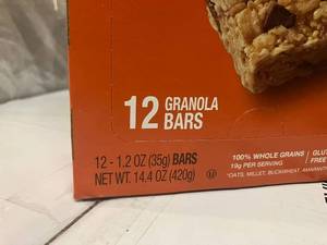 KIND PB and Dark Chocolate Bars