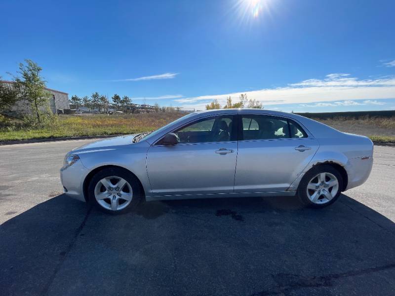 lot 115A image: 2010 Chevrolet Malibu LS - 2 OWNERS