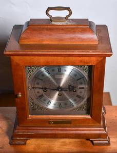 lot 92 image: Hamilton Clock Company Wheatland Mantle Clock