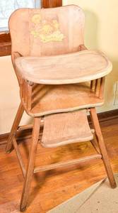 lot 39 image: Wooden High Top Childs Chair