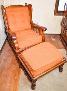 lot 40 image: Mid Century Style Ethan Allen Traditional Classic Wooden Chair and Ottoman with Cushions