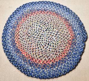 lot 58 image: Woven Circular Rag Rug