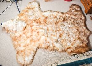 lot 61 image: Faux Polar Bear Rug