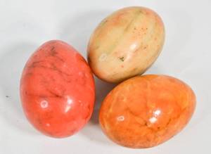 lot 154 image: Set of 3 Egg-Shaped Palm Stones